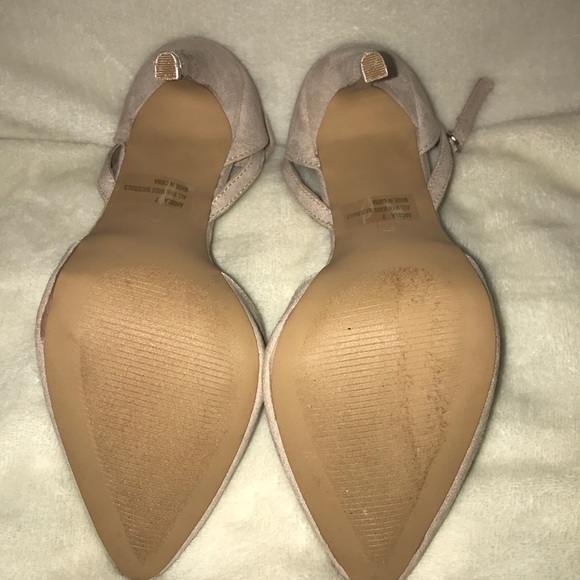 Nude suede heels - Picture 6 of 7